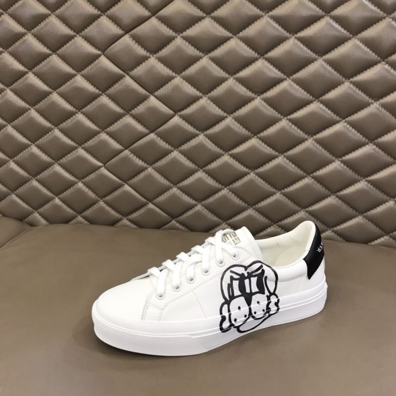 Givenchy Sneakers